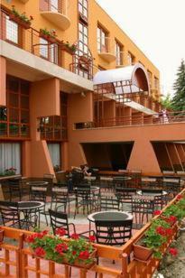 Hotel Minerva Mosonmagyaróvár Esterno foto